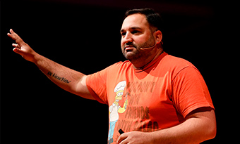 Conferencia: Cómo fracasar con éxito, con Hernán Schuster